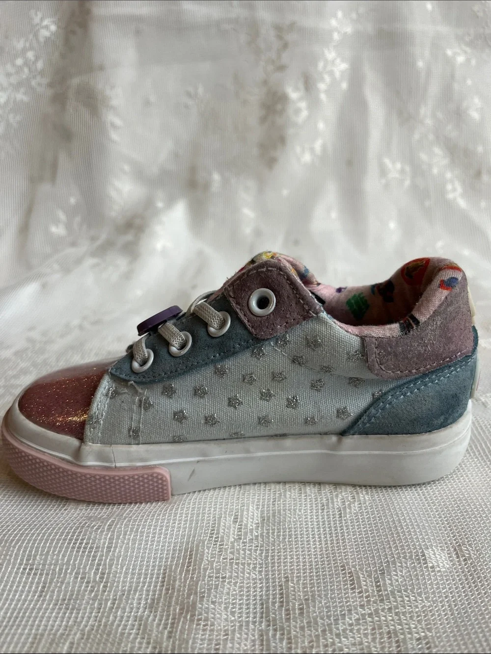 Kids' Bluey & Bingo Sneakers in Pink, Blue & White Slip On Style